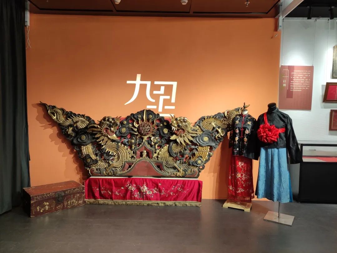 预告|百年婚书展明日开展，一起相约花地湾古玩城！